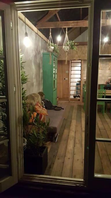 Balistyle Guesthouse Incl Hottub Near Amsterdam And Haarlem Велсен-Зёйд Экстерьер фото